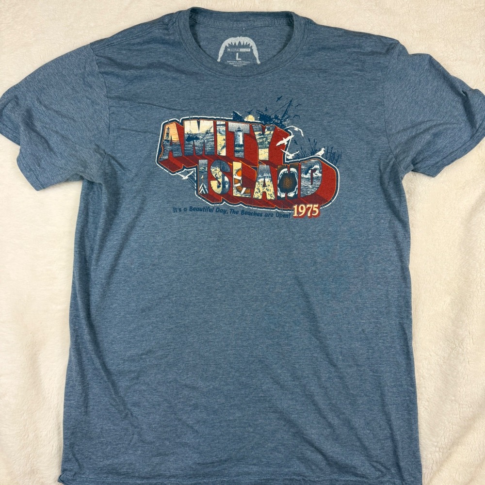 Jaws Amity Island 1975 T-Shirt Mens Large Blue Geek Fuel Exclusive Movie Graphic